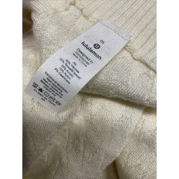 Lululemon Divinity Poncho Womens One Size Cream Pullover Sweater Cashmere Blend - Picture 4 of 4